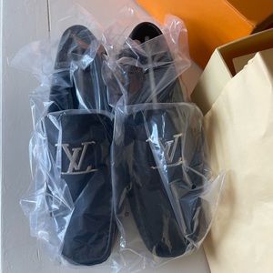 Louis Vuitton men’s Loafer, brand new.